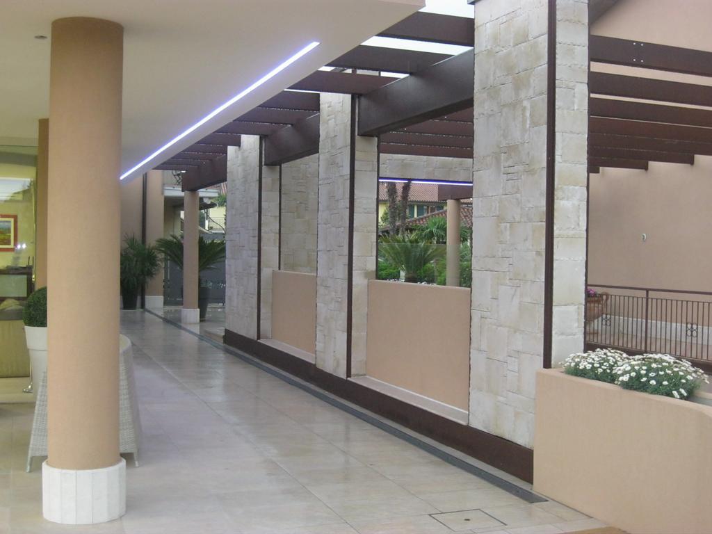 Residence La Margherita ลาซีเซ ภายนอก รูปภาพ