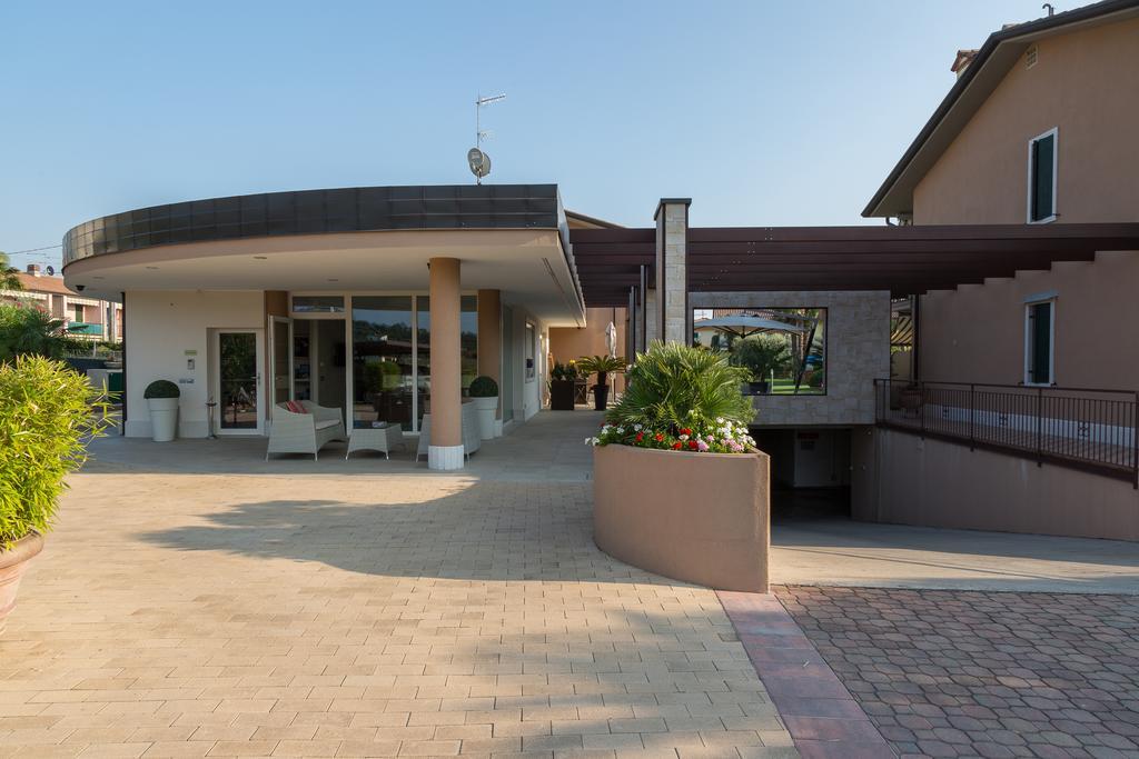 Residence La Margherita ลาซีเซ ภายนอก รูปภาพ